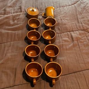 Coffee Cups, Creamer & Sugar Dish EUC!